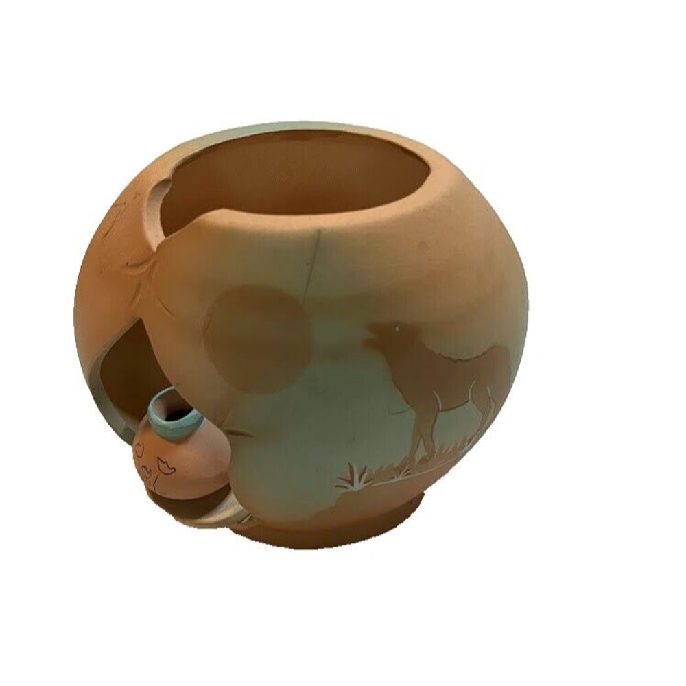 J. Vincent Studios Handcrafted Southwest Decor Open Vase w/Coyote Shelf Decor